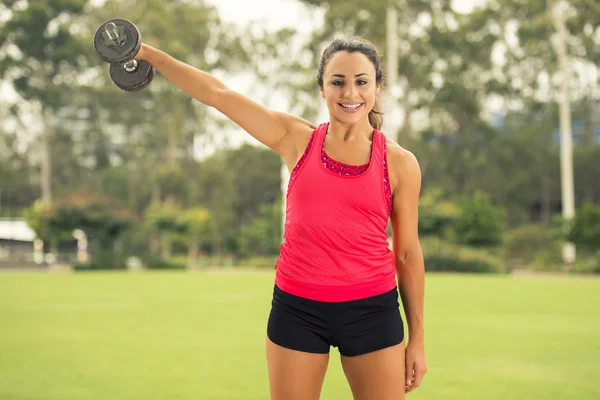 Fitness-Mädchen — Stockfoto