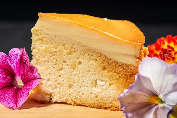 Homemade Freshly Baked Leche Flan Also Known Custard Cake Dessert — Stockfoto