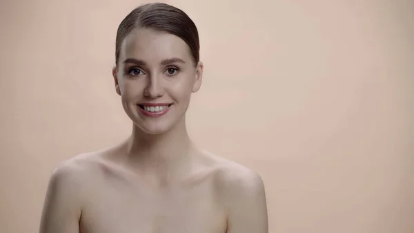 Joyful Young Woman Clean Face Bare Shoulders Isolated Beige — Fotografia de Stock