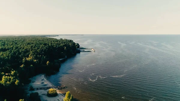 Вид Повітря Річку Ліс Небом Фоні — стокове фото