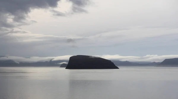 Big Dark Island Norwegian Nordic Sea Fjords — Stock Photo, Image