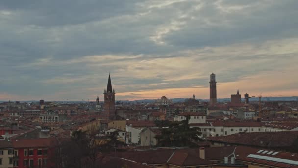Timelapse Evening Sky Verona Sun Sets Clouds Summer Evening Relaxation — стоковое видео