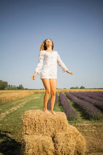 Happy Pretty Blonde Girl White Dress Golden Hay Field Summer — Stok Foto
