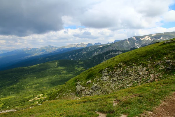 Alte montagne — Foto Stock