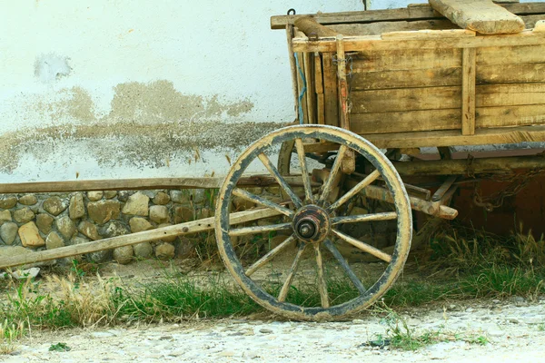 Tekerlekli cart dan