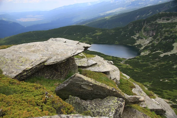 Alte montagne — Foto Stock