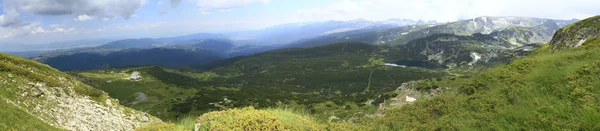 Panorama das montanhas búlgaras — Fotografia de Stock