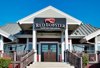 Houston, Texas USA 11-21-2021: Houston, TX 'teki Red Lobster mağazası. 1968 'de ABD' de kurulan küresel günlük deniz ürünleri restoran zinciri..