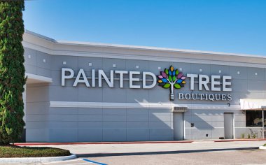 Houston, Texas USA 11-12-2021: Houston, TX 'te Boyalı Ağaç Butikleri. Girişimciler için ev dekorasyonu ve hediyelik eşya mağazaları.