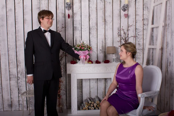 Man proposes marriage woman — Stock Photo, Image