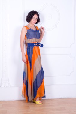 parlak elbise zarif kadın