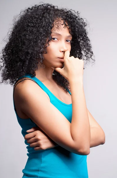 Mulatto woman thinking — Stock Photo, Image