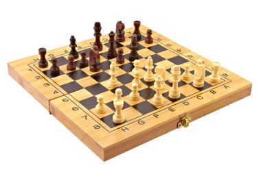 Satranç figürleri devam ediyor