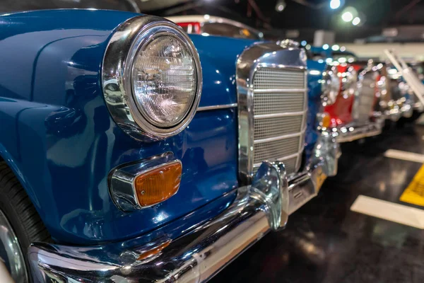 Bright Front End 1965 Famous Classic German Car Defocused Background — Stock Photo, Image