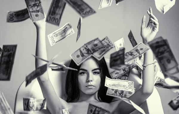 Woman with lot of money. Millionaire woman lying in bedroom. Sexy woman lying in dollar bills. Rich sexy woman lies on money. Currency, women, winning. Sexy female and dollar bills — Stock Photo, Image