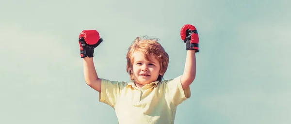 Little Boy Sportsman Boxing Training Sports Man Boxing Little Boy — Stock Photo, Image