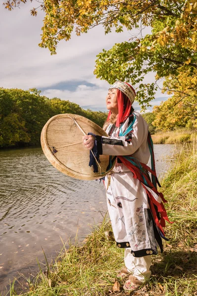 Woman -shaman — Stock Photo, Image