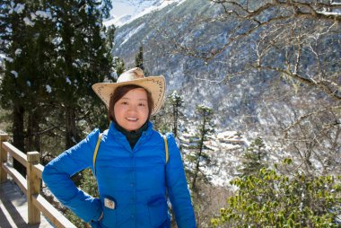 arkadaşlığını huanglong parkta tanıştım