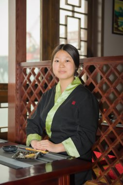 Japon restoranında garson
