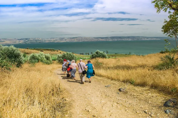 Path to place of Sermon on the Mount — Stock Photo, Image