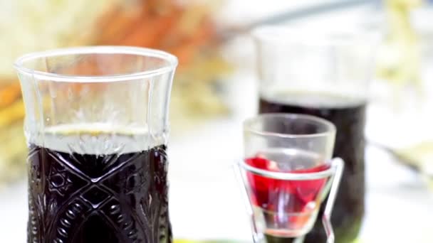 Boisson froide verre de vin fond — Video