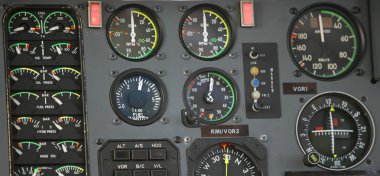Helikopter kontrol paneli