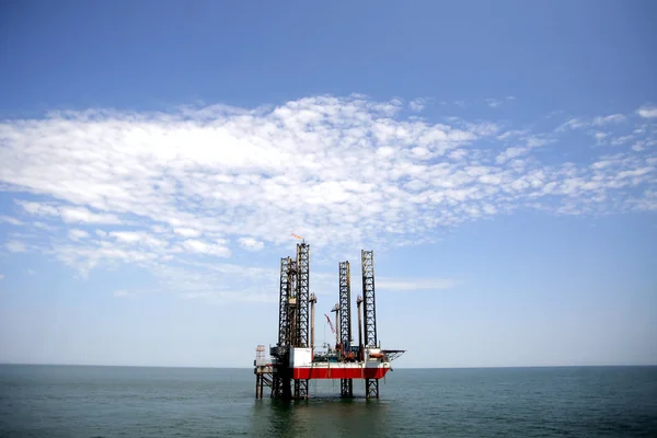 Oil platform — Stock Photo, Image