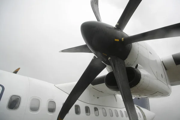 Plane propeller — Stock Photo, Image