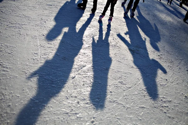 Patinação nas sombras — Fotografia de Stock