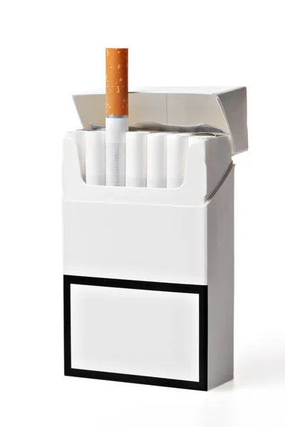 Пачка сигарет — стоковое фото
