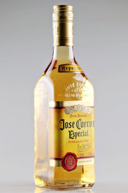 Jose cuervo Tekila şişesi