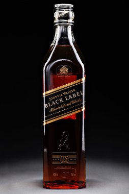 Johnnie walker siyah etiket viski