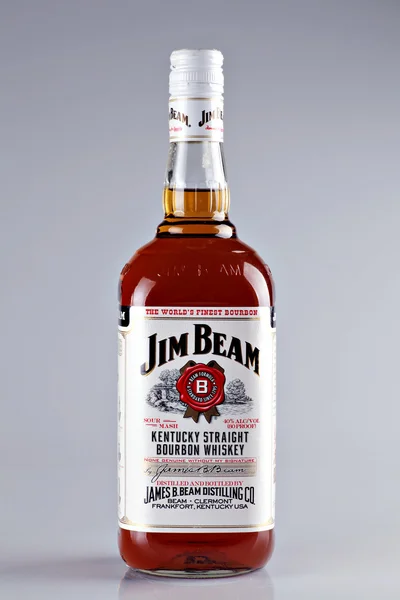 Jim Beam bourbon whiskey bottle — Stock Photo, Image