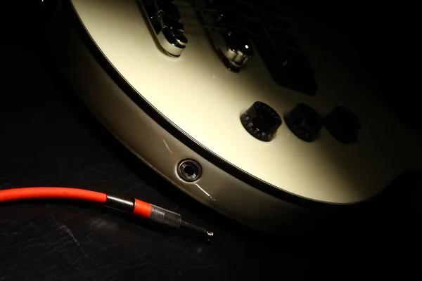 Gitar ve tel — Stok fotoğraf