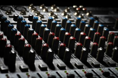 müzik karıştırıcı Danışma
