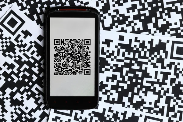 Мобильный сканер QR-кода — стоковое фото