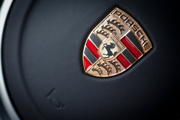 Porsche logo
