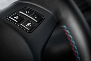 BMW m3 düğmesi