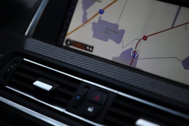 araç navigasyon sistemi