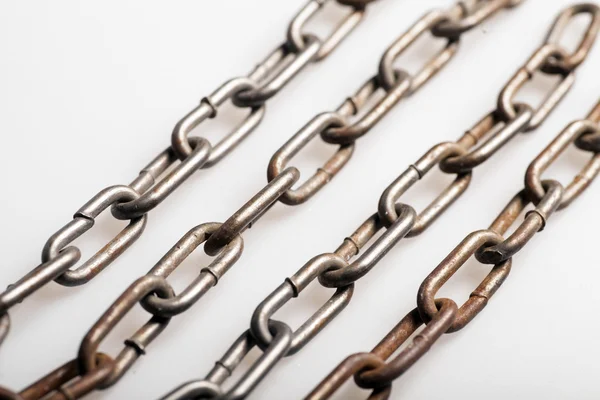 Rusty chains — Stockfoto