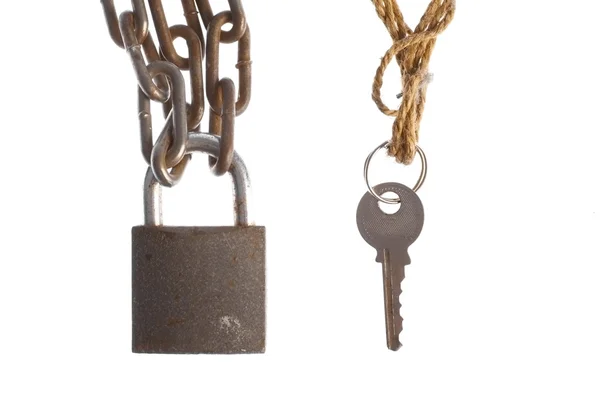 挂锁和钥匙 — 图库照片