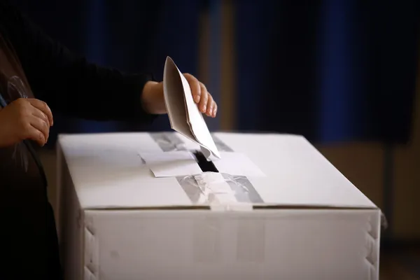 Mão de votação — Fotografia de Stock