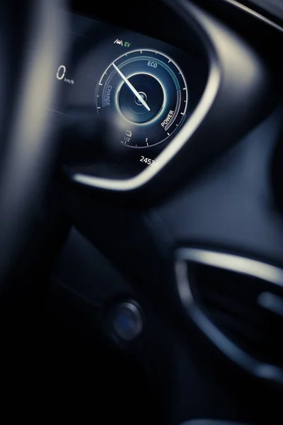 Close Shot Digital Dashboard New Car Showing Power Charge — Stock Photo, Image