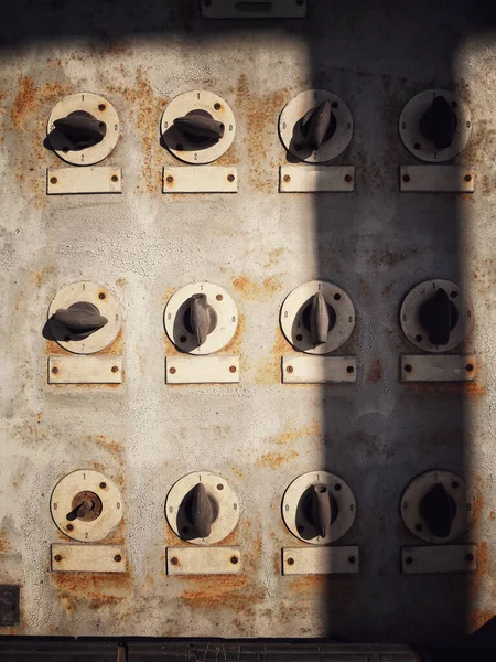 Fabrika Imalatında Birçok Düğmesi Olan Eski Anahtar Kontrol Paneli — Stok fotoğraf