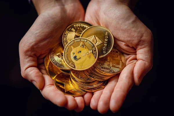 Close Shot Hand Holding Silver Gold Various Digital Cryptocurrencies Dogecoin — Stock Photo, Image