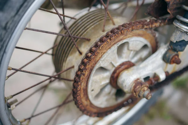 Close Shot Rusty Motorcycle Transmission Chain — Stock Photo, Image