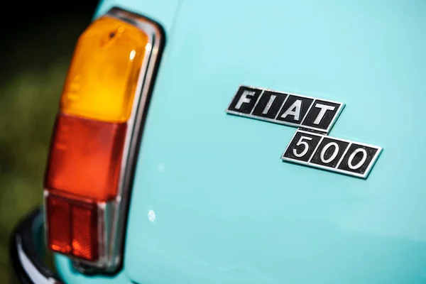 Como Włochy Maja 2022 Ilustracyjny Edytorski Kolor Obrazu Logo Fiata — Zdjęcie stockowe