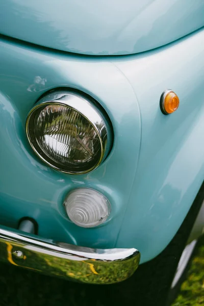 Färg Närbild Cyan Vintage Bil Strålkastare Och Blinkers — Stockfoto