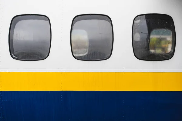Okna Samolotu Zewnątrz Lotnisku Obrazek Stockowy