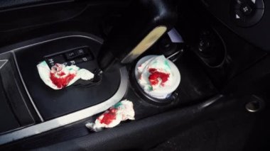 wipes with blood are in the car